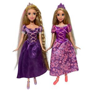 Disney Princess (2) Rapunzel Dolls Tangled Mattel 2010 T1962 Tiara Dress Shoes